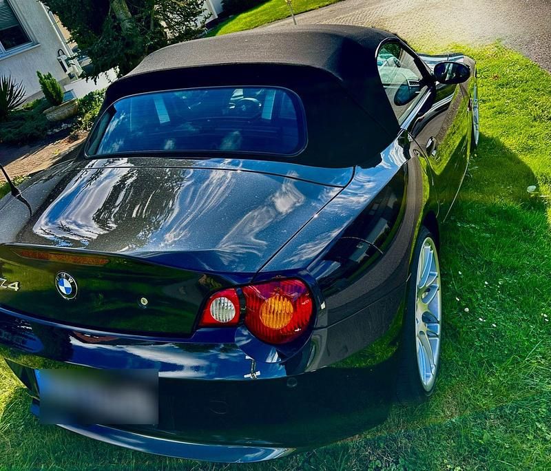 Gebraucht BMW Z4 Performance 231 PS (169 kW) 2003 Schwarz Cabrio