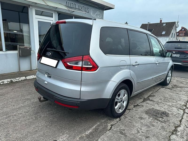 Gebraucht Ford Galaxy Titanium 200 PS (147 kW) 2012 Silber Van / Kleinbus
