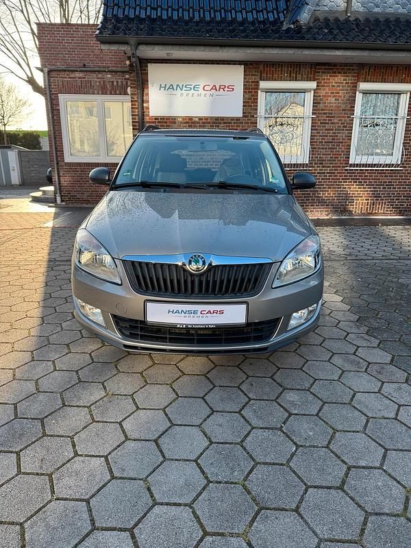 Gebraucht Skoda Fabia 69 PS (50 kW) 2012 Grau Kombi