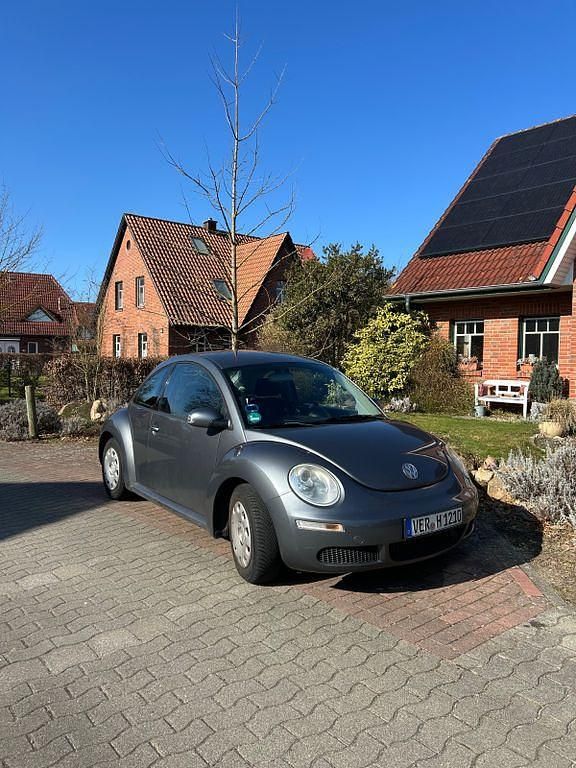 Gebraucht VW New Beetle 75 PS (55 kW) 2007 Grau Kleinwagen