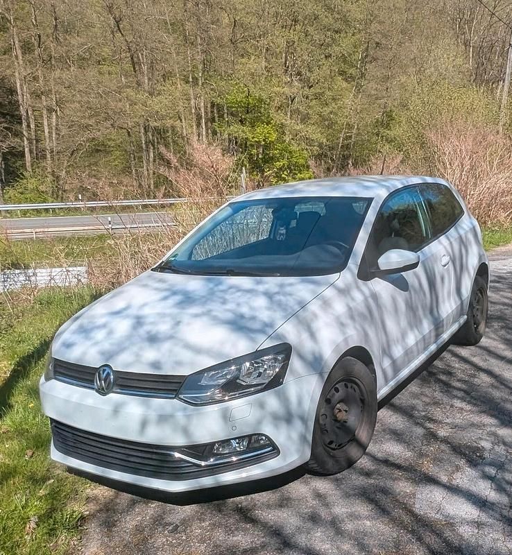 Gebraucht VW Polo 105 PS (77 kW) 2015 Weiß Kleinwagen