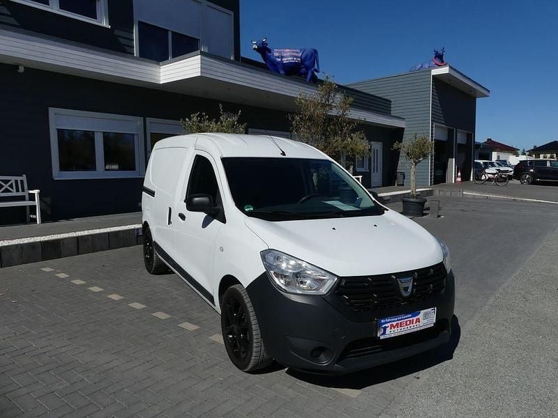 Gebraucht Dacia Dokker Ambiance 102 PS (75 kW) 2017 Weiß Van / Kleinbus