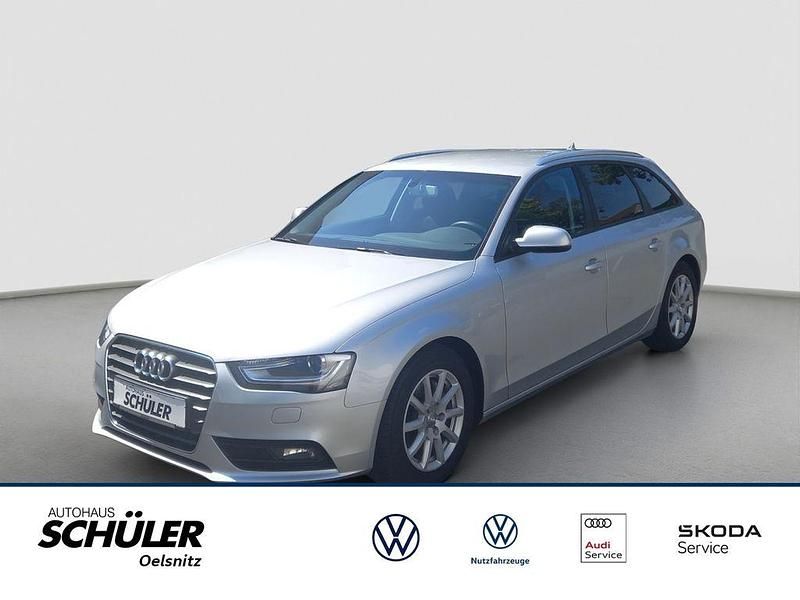 Silber Gebraucht 2012 Audi A4 Attraction Kombi | 11.875 € (Etwas zu teuer) - Bild 1/4