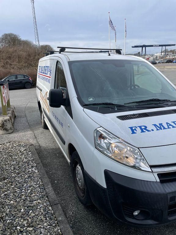 Gebraucht Toyota Proace 90 PS (66 kW) 2016 Weiß Van / Kleinbus