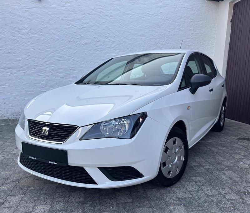 Weiß Gebraucht 2012 Seat Ibiza Reference Kleinwagen | 5.890 € (Fairer Preis) - Bild 1/4