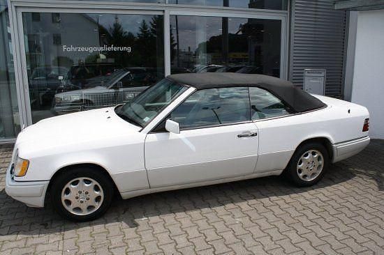 Gebraucht Mercedes E320 220 PS (161 kW) 1995 Polarweiss Cabrio