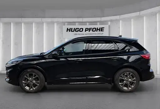Gebraucht Ford Kuga ST-Line 150 PS (110 kW) 2022 Schwarz SUV