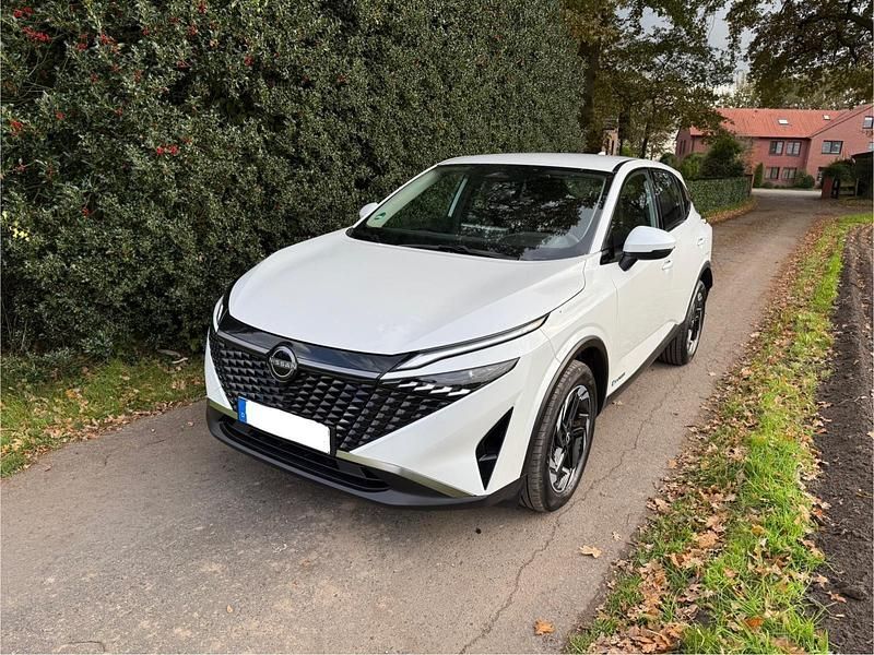 Weiß Gebraucht 2025 Nissan Qashqai SUV | 28.990 € - Bild 1/4