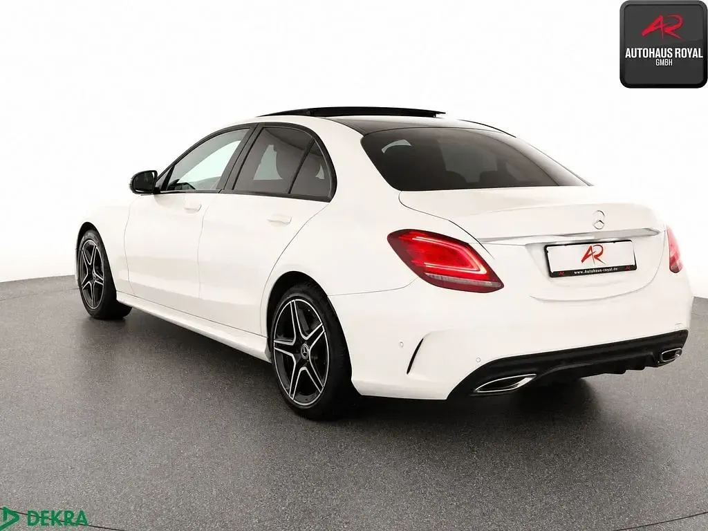 Gebraucht Mercedes C400 AMG 333 PS (244 kW) 2019 Weiß Limousine