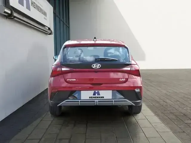 Gebraucht Hyundai i20 Trend 101 PS (74 kW) 2025 Dragon Kleinwagen