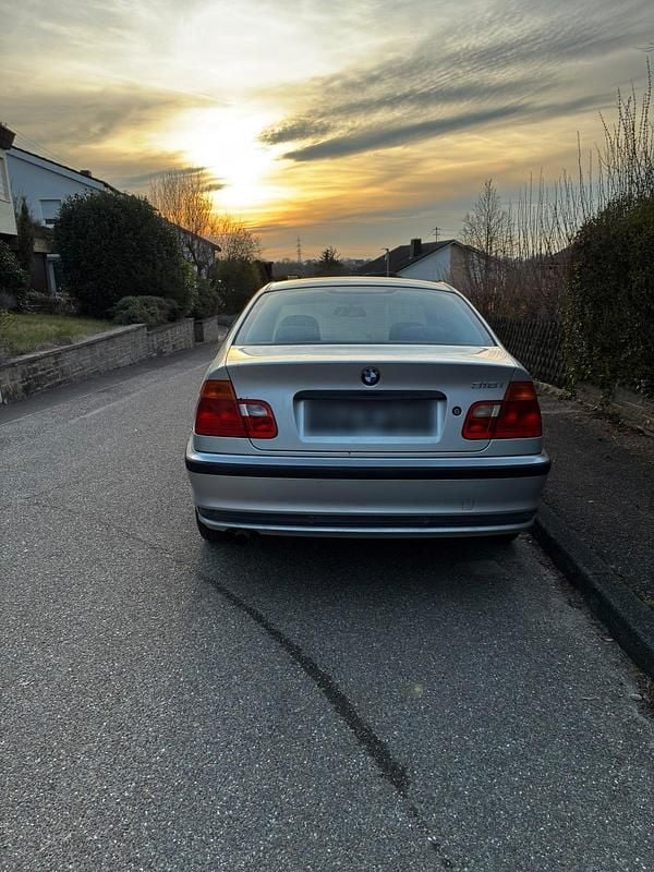 Gebraucht BMW 316 105 PS (77 kW) 1999 Silber Limousine