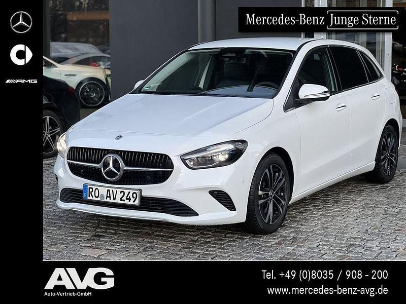 Weiß Gebraucht 2024 Mercedes B180 Progressive Van / Kleinbus | 35.800 € (Etwas zu teuer) - Bild 1/4