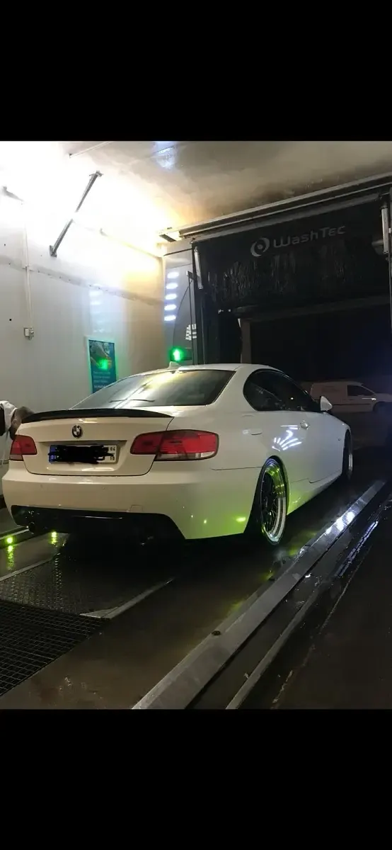 Gebraucht BMW 335 Performance 306 PS (225 kW) 2007 Weiß Coupé