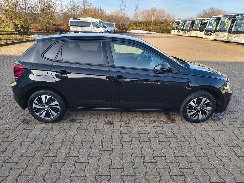 Gebraucht VW Polo Comfortline 95 PS (69 kW) 2020 Schwarz Limousine