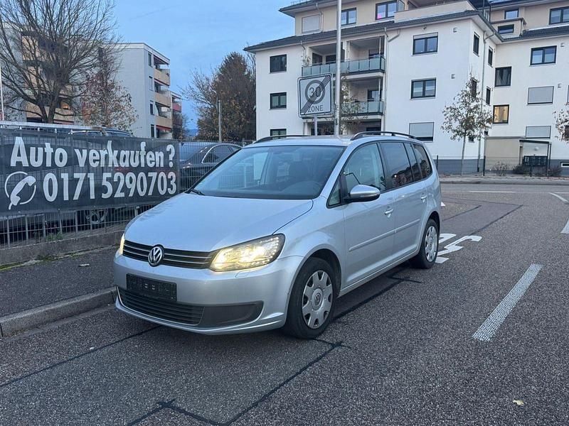 Gebraucht VW Touran Comfortline 140 PS (102 kW) 2010 Silber Van / Kleinbus
