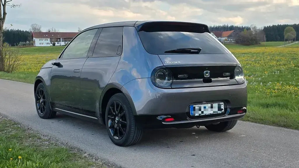 Gebraucht Honda e 100 kW (136 PS) 2021 Grau Kleinwagen