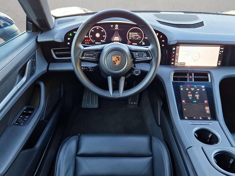 Gebraucht Porsche Taycan 439 kW (598 PS) 2024 Blau Kombi