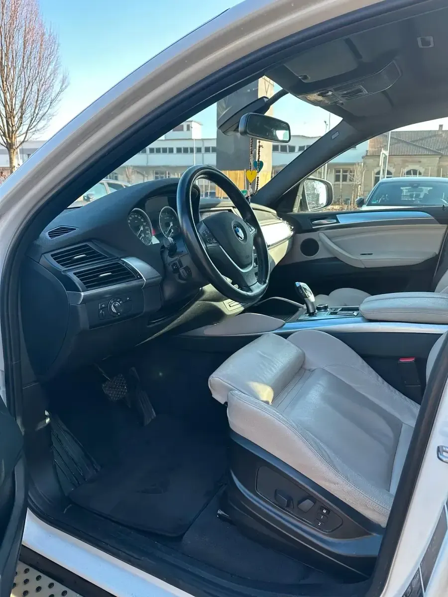 Gebraucht BMW X6 245 PS (180 kW) 2011 Weiß SUV