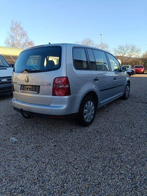 Gebraucht VW Touran Conceptline 140 PS (102 kW) 2009 Silber Van / Kleinbus