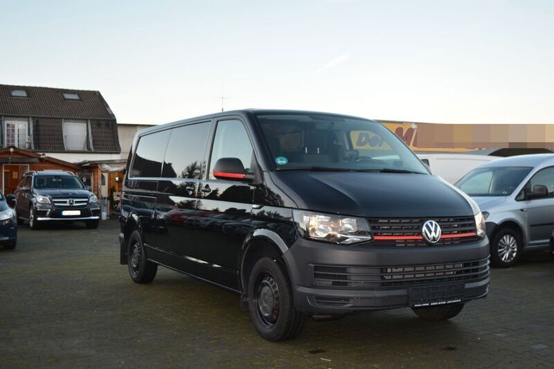 Schwarz Gebraucht 2017 VW T6 Van | 14.990 € - Bild 1/4