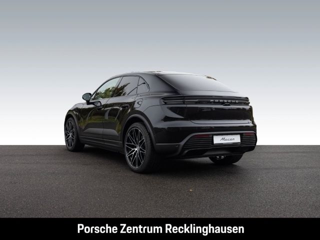 Gebraucht Porsche Macan 300 kW (408 PS) 2024 Tiefschwarzmetallic SUV