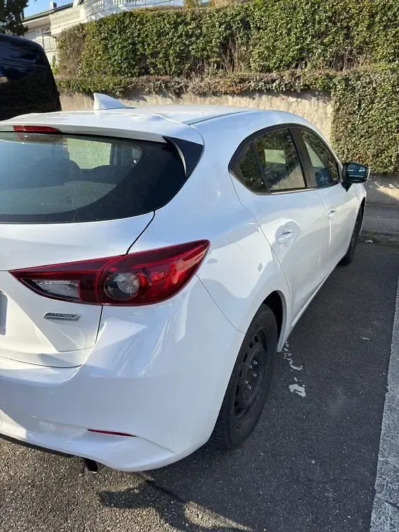 Usata Mazda 3 Center-Line 120 CV (88 kW) 2018 Bianco Berlina