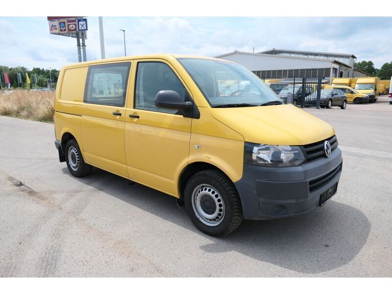 Gebraucht VW T5 84 PS (61 kW) 2011 Ginstergelb r1032 Van