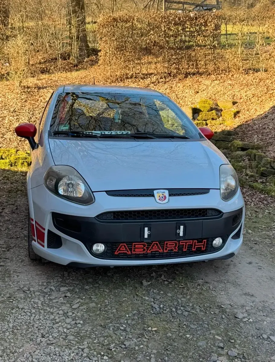 Gebraucht Fiat Punto Evo Abarth 180 PS (132 kW) 2012 Grau Kleinwagen