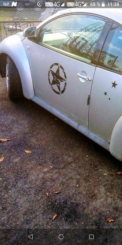 Gebraucht VW New Beetle 90 PS (66 kW) 2000 Silber Kleinwagen