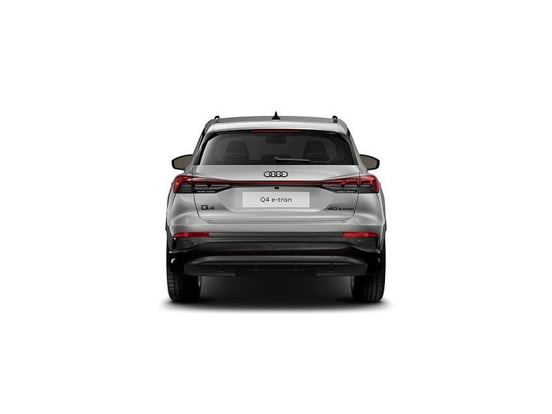 Gebraucht Audi Q4 e-tron Ambiente 150 kW (204 PS) 2023 Grau SUV