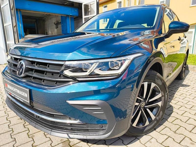 Blau Gebraucht 2021 VW Tiguan United SUV | 22.980 € (Fairer Preis) - Bild 1/4