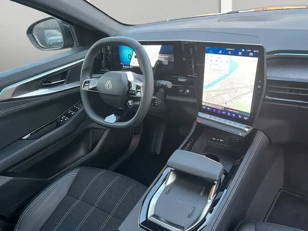 Gebraucht Renault Austral Techno 158 PS (116 kW) 2025 Schwarz SUV