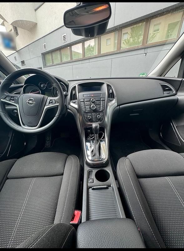 Usata Opel Astra 2009 Grigio Coupé