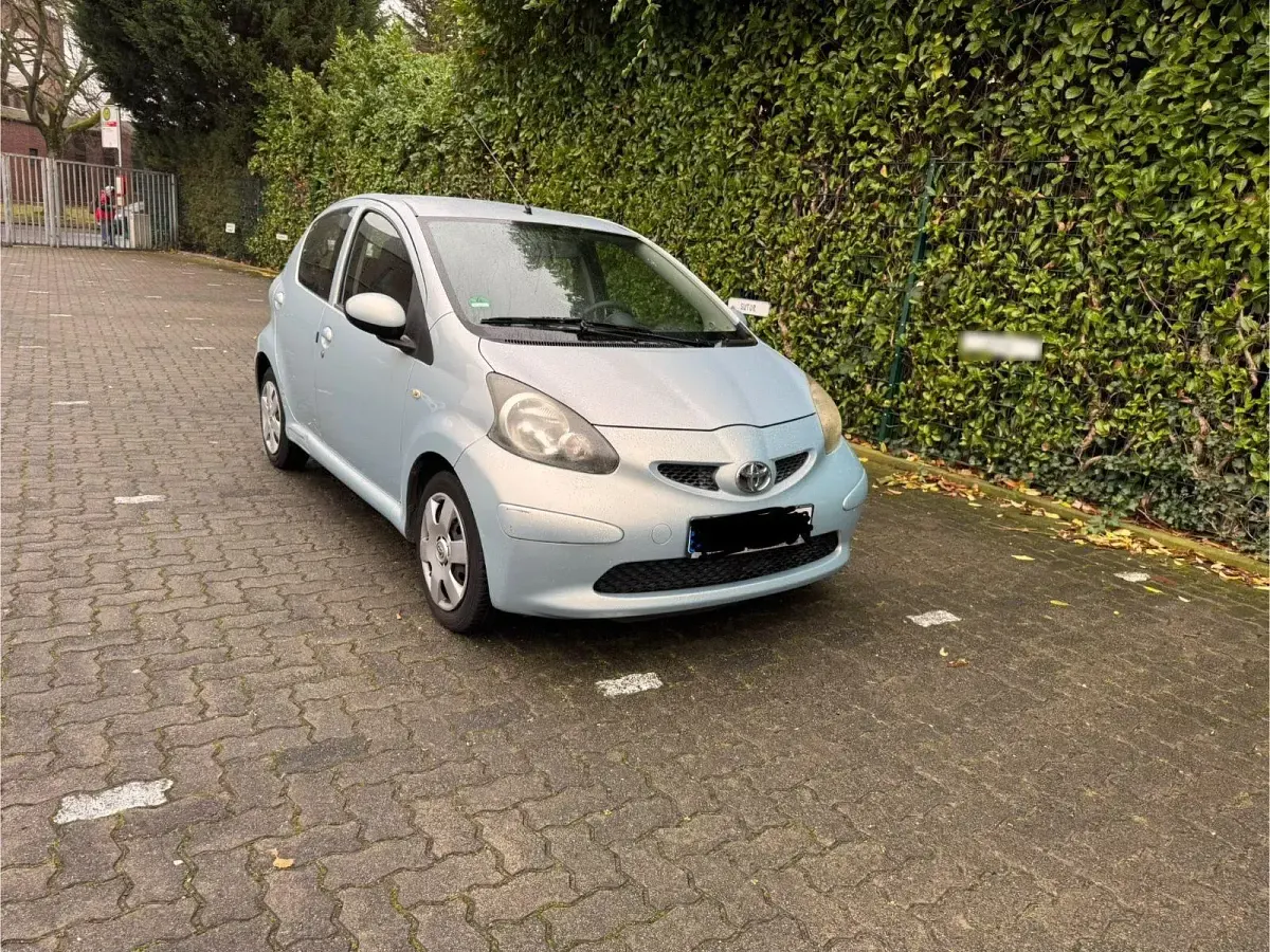 Gebraucht Toyota Aygo City 68 PS (50 kW) 2005 Blau Kleinwagen