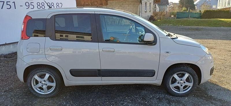Gebraucht Fiat Panda Lounge 86 PS (63 kW) 2016 Beige Kleinwagen