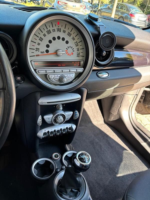 Second-hand Mini ONE 95 CP (69 kW) 2009 Negru Hatchback