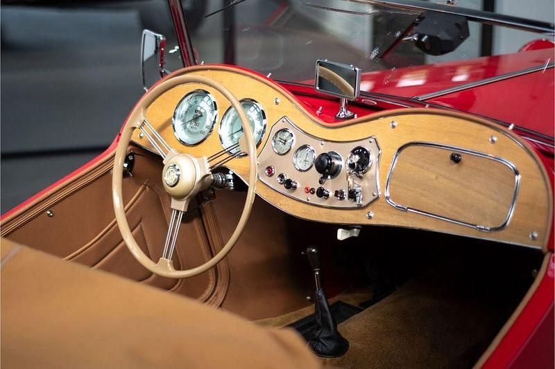 Gebraucht MG TD 54 PS (39 kW) 1953 Rot Cabrio