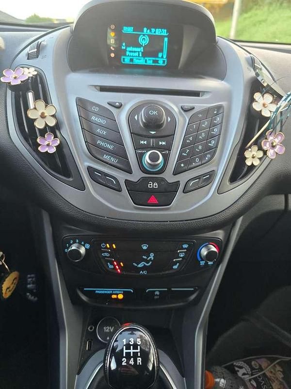 Gebraucht Ford B-MAX Titanium 120 PS (88 kW) 2014 Weiß Van / Kleinbus