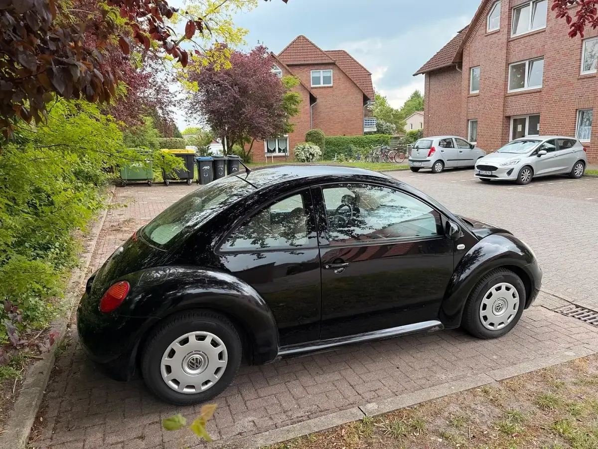 Używany VW Beetle 115 KM (84 kW) 2000 Czarny Hatchback