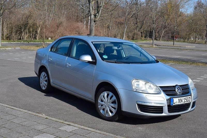 Gebraucht VW Jetta Comfortline 102 PS (75 kW) 2006 Limousine