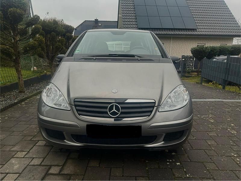 Gebraucht Mercedes A180 Avantgarde 109 PS (80 kW) 2005 Grau Limousine