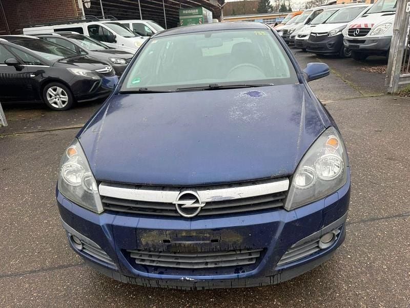 Gebraucht Opel Astra Edition 105 PS (77 kW) 2005 Blau Limousine