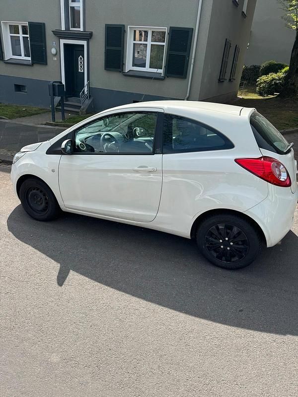 Usata Ford Ka 69 CV (50 kW) 2011 Bianco Utilitaria