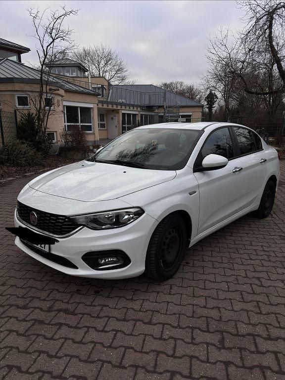 Weiß Gebraucht 2018 Fiat Tipo Easy Limousine | 9.100 € (Fairer Preis) - Bild 1/4