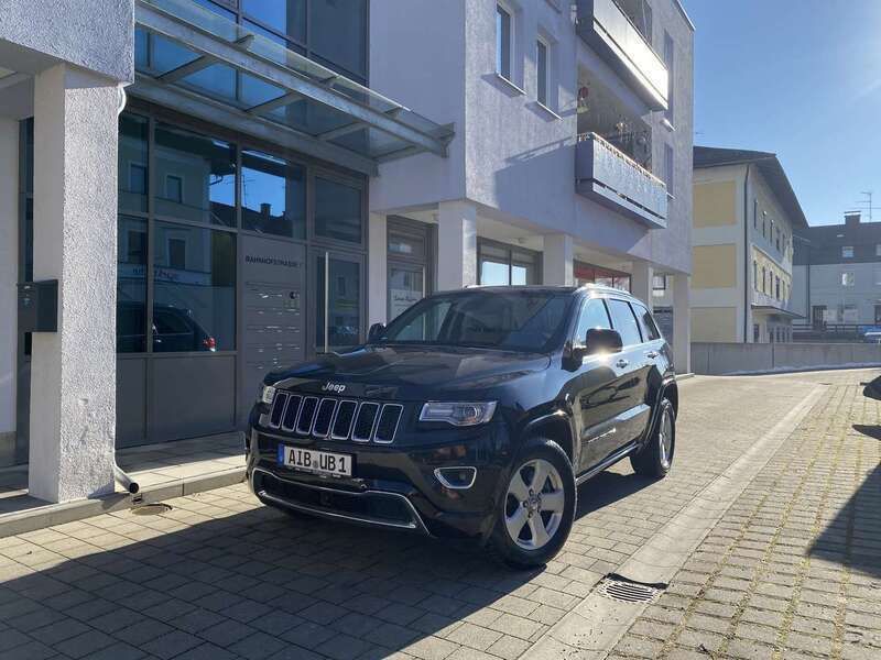 Schwarz Gebraucht 2014 Jeep Grand Cherokee Overland SUV | 15.250 € (Fairer Preis) - Bild 1/4
