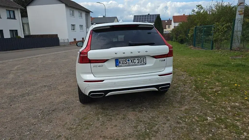 Gebraucht Volvo XC60 R-Design 392 PS (288 kW) 2019 Weiß SUV