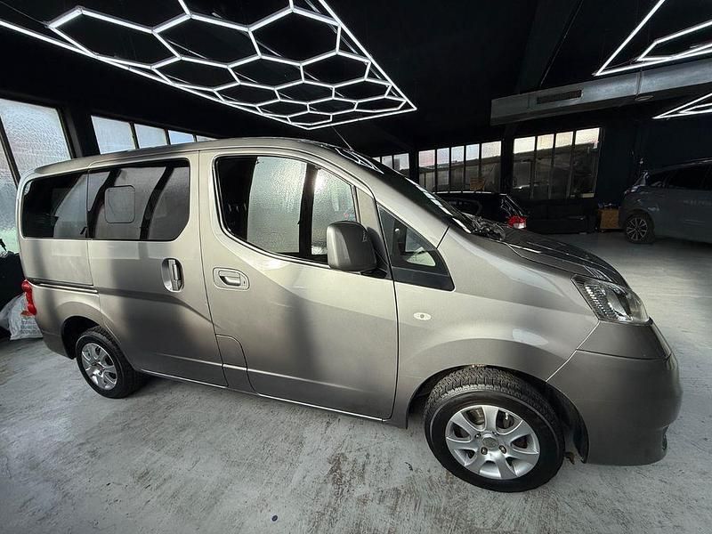 Gebraucht Nissan Evalia Tekna 110 PS (80 kW) 2017 Grau Van / Kleinbus