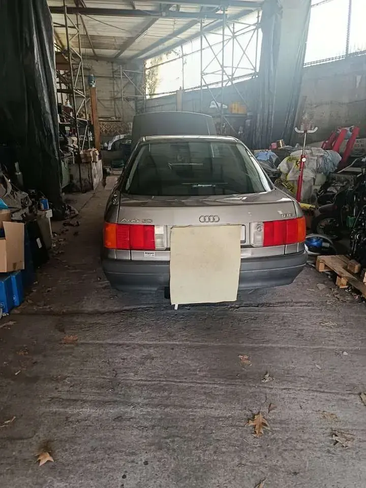Gebraucht Audi 80 75 PS (55 kW) 1987 Limousine