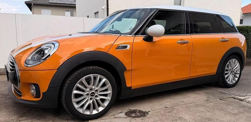 Second-hand Mini Cooper D 150 CP (110 kW) 2016 Portocaliu Hatchback