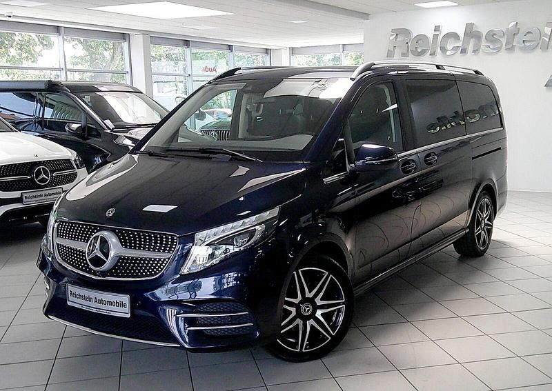 Cavansitblau Gebraucht 2020 Mercedes V300 AMG Van / Kleinbus | 59.980 € (Fairer Preis) - Bild 1/4